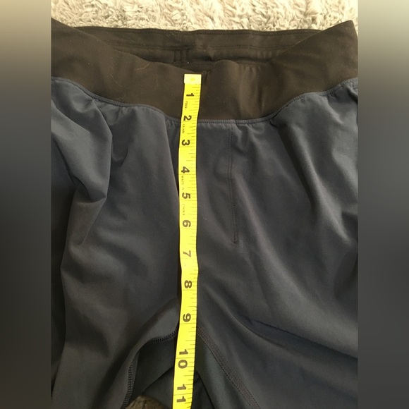 LULULEMON Athletica Mens T.H.E. Short Linerless 9” Navy Blue & Black. Size Small - Picture 7 of 16